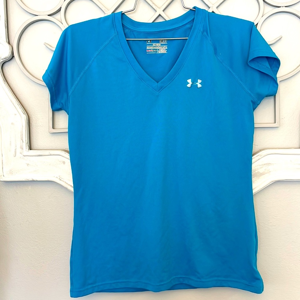 Under Armour Semi Fitted Active Shirt  Small Turquoise